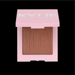 Kylie Cosmetics Tanned & Gorgeous